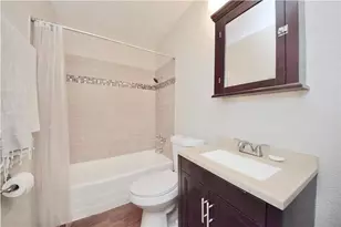 2401 Manor Rd, Austin, TX 78722 - Photo 6