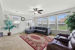 1100 Autumn Sage Way, Pflugerville, TX 78660 - Photo 4