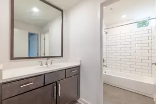 6700 Menchaca Rd #24 Rd, Austin, TX 78745 - Photo 6