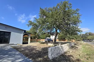 17621 Stacey Ln, Lago Vista, TX 78645 - Photo 22