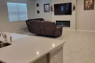 136 Eagles Dare Ln, Jarrell, TX 76537 - Photo 10