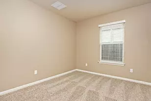 140 Copper Lake Ln, Georgetown, TX 78628 - Photo 26