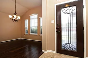 140 Copper Lake Ln, Georgetown, TX 78628 - Photo 12