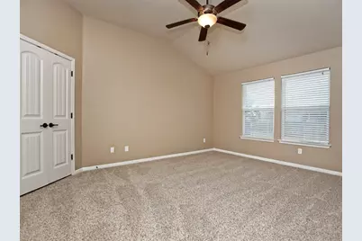 140 Copper Lake Lane, Georgetown, TX 78628 - Photo 18