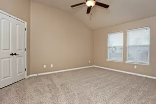 140 Copper Lake Ln, Georgetown, TX 78628 - Photo 18