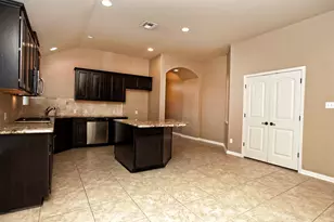 140 Copper Lake Ln, Georgetown, TX 78628 - Photo 8