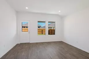 12103 Pike Bnd, Mustang Ridge, TX 78610 - Photo 10