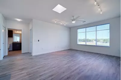 13130 Pond Springs Road Road #2203, Austin, TX 78729 - Photo 8