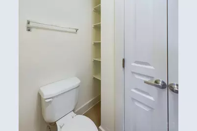 711 W 32nd Street #107, Austin, TX 78705 - Photo 22