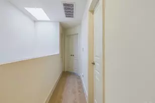 711 W 32nd St, Austin, TX 78705 - Photo 20