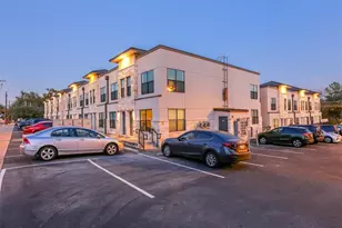 711 W 32nd St, Austin, TX 78705 - Photo 20