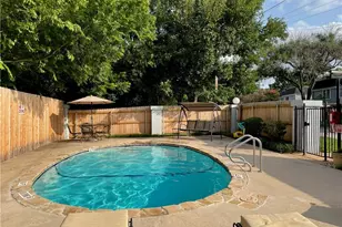 6109 Bullard Dr, Austin, TX 78757 - Photo 34