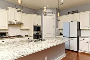 332 Quartz Dr, Dripping Springs, TX 78620 - Photo 12