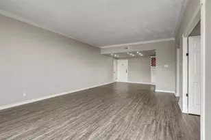 1801 Lavaca St, Austin, TX 78701 - Photo 4