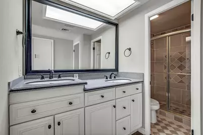 1801 Lavaca Street #5F, Austin, TX 78701 - Photo 18