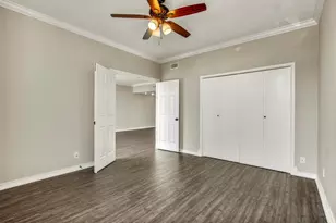 1801 Lavaca St, Austin, TX 78701 - Photo 10