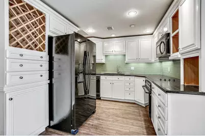 1801 Lavaca Street #5F, Austin, TX 78701 - Photo 6