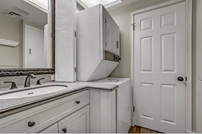 1801 Lavaca Street #5F, Austin, TX 78701 - Photo 12