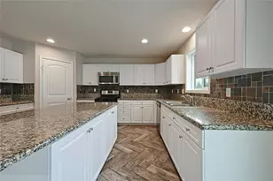 11121 Mickelson Dr, Austin, TX 78747 - Photo 12