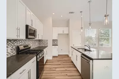 6919 Bethune Avenue #B, Austin, TX 78752 - Photo 8