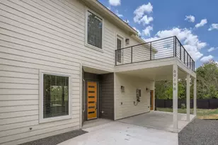 6919 Bethune Ave, Austin, TX 78752 - Photo 2