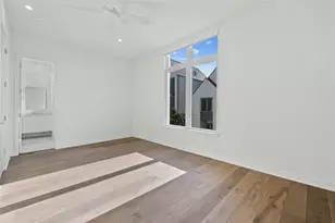 2518 Sutherland St, Austin, TX 78746 - Photo 14