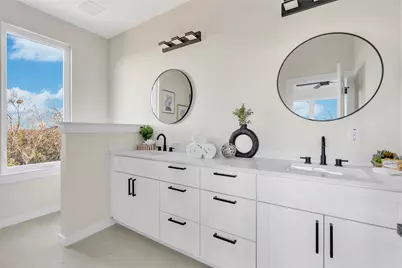 2309 Montopolis Drive #7, Austin, TX 78741 - Photo 24