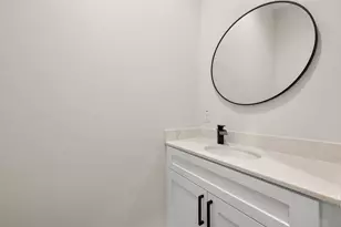 2309 Montopolis Dr, Austin, TX 78741 - Photo 24
