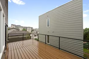 2309 Montopolis Dr, Austin, TX 78741 - Photo 14