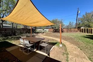 1402 Camelot Cir, Austin, TX 78745 - Photo 12
