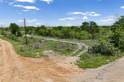 3882 Dry Creek Road, Lockhart, TX 78644 - Photo 34