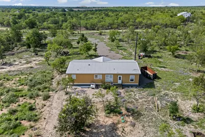 3882 Dry Creek Road, Lockhart, TX 78644 - Photo 2