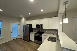 513 Peace Dr, Liberty Hill, TX 78642 - Photo 4