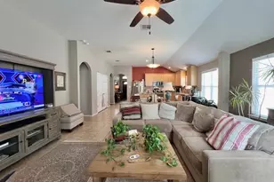 10717 Casitas Dr, Austin, TX 78717 - Photo 4