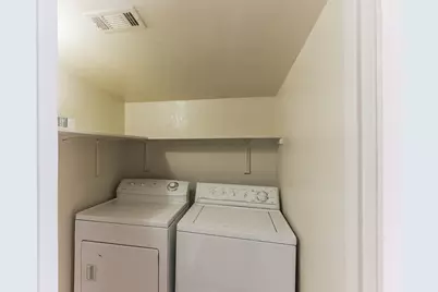 501 E 4th Street, Georgetown, TX 78626 - Photo 22