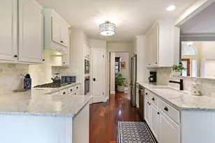 9225 Edwardson Ln, Austin, TX 78749 - Photo 8