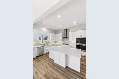 124 Irvine Pass, Liberty Hill, TX 78642 - Photo 14