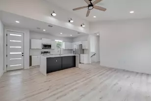 5211 Rob-Scott St, Austin, TX 78721 - Photo 4