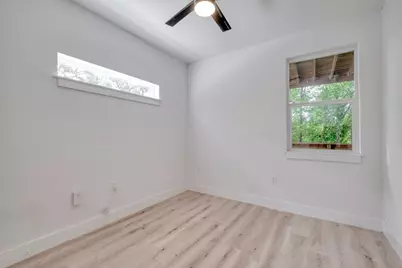 5211 Rob Scott Street, Austin, TX 78721 - Photo 18