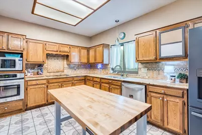 336 Primrose Drive, Kyle, TX 78640 - Photo 10