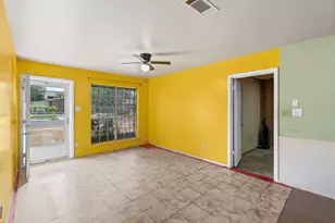 1021 Gardner Rd, Austin, TX 78721 - Photo 8