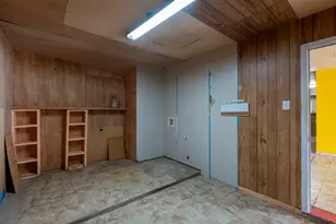 1021 Gardner Rd, Austin, TX 78721 - Photo 10