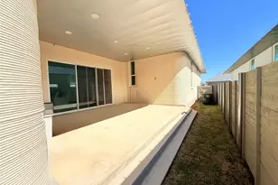 332 Blue Blaze Trl, Georgetown, TX 78628 - Photo 14