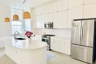 332 Blue Blaze Trl, Georgetown, TX 78628 - Photo 4