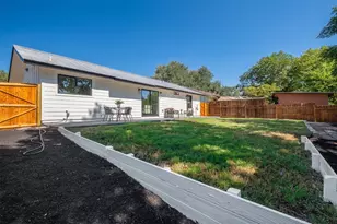 6201 Waycross Dr, Austin, TX 78745 - Photo 38