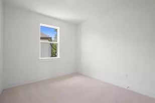 200 W 56th St, Austin, TX 78751 - Photo 16