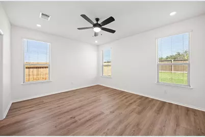 2513 Donna Olene Drive, Georgetown, TX 78628 - Photo 14