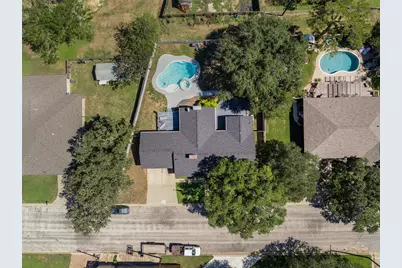 364 Woodland Avenue, Giddings, TX 78942 - Photo 30