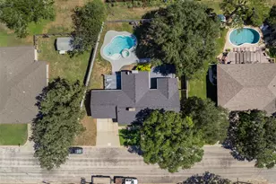 364 Woodland Ave, Giddings, TX 78942 - Photo 30