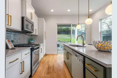 1301 Cometa Street #A, Austin, TX 78721 - Photo 10